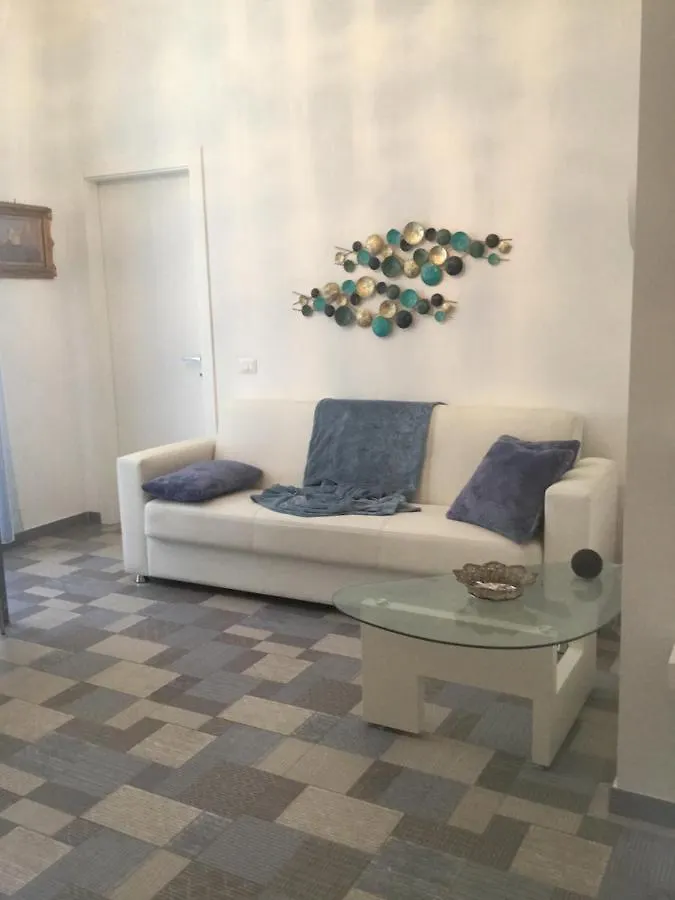 Apartment Home Providence Rome